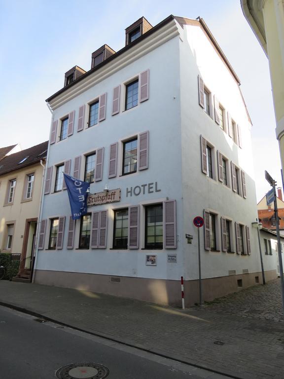 Hotel Trutzpfaff Шпайер Екстериор снимка
